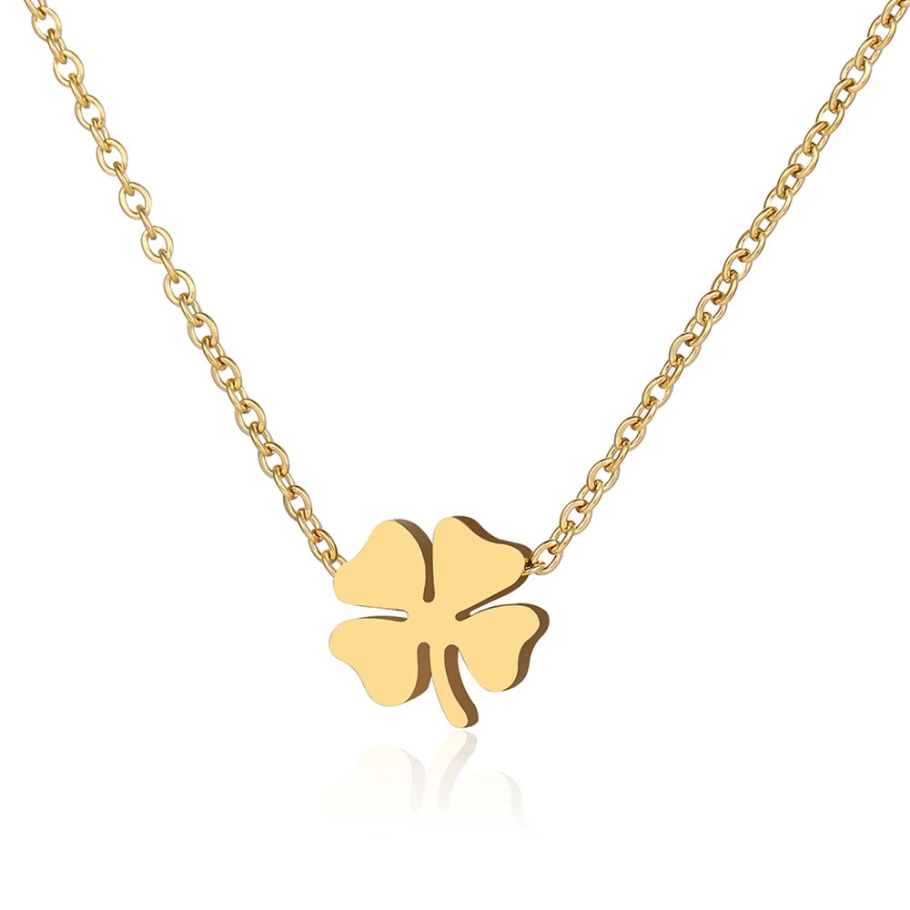 Colliers en acier inoxydable Trèfle à quatre feuilles Style classique Mode Chaîne pour hommes Collier pour femmes Bijoux Pendentif Collier Cadeaux NOUVEAU