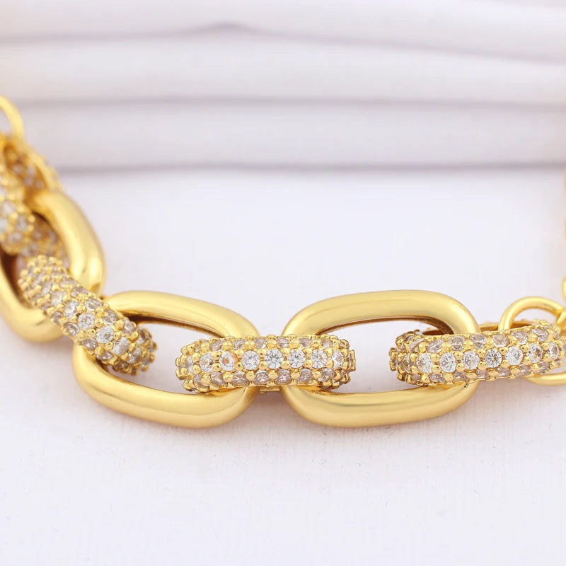 Femme Micro Pave Rhinestones Copper Gold Plated Chunky Chain Bracelet Fashion Jewelry For Women Punk Birthday Party Gift