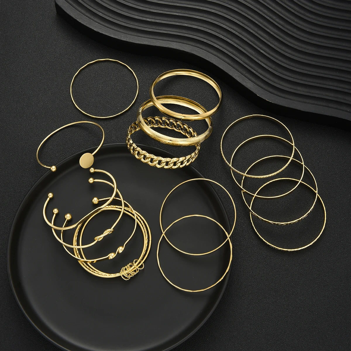 Retro Gold Geometric Stackable Bracelet Set