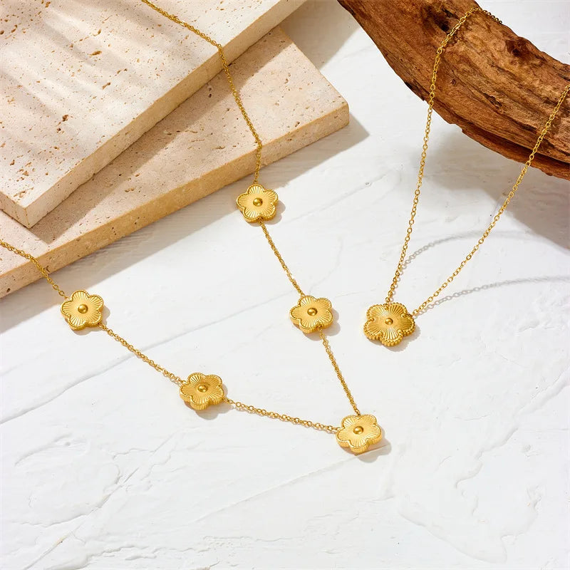 Bracelet et collier en métal de haute qualité avec fleurs à cinq feuilles de prunier, style Y2K double face en trèfle, vente chaude