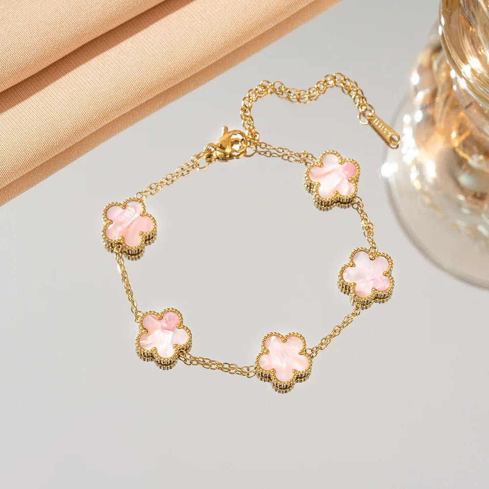 18k Gold Plated Lucky Five-Leaf Flower Stainless Steel Bracelet Women's Exquisite Five-Pointed Star Luxury Party Jewelry Gift