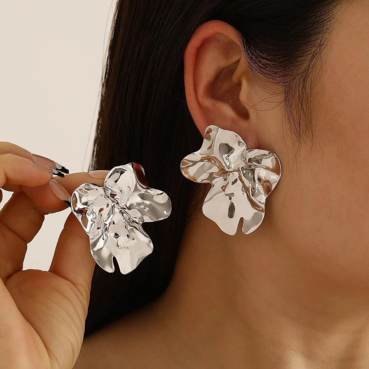 Punk Exaggerated Heavy Metal Irregular Geometric Statement Stud Earrings, 1 Pair