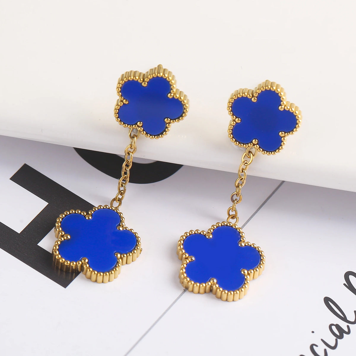 High Quality Hot Selling New Design Shell Acrylic Women's Stainless Steel Five Leaf Flower Jewelry Set That Does Not Fade Clover
