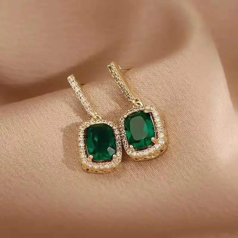 Boucles d'oreilles clous carrées en émeraude verte de luxe pour femmes, accessoires de fête de mariage de la mariée, boucles d'oreilles tendance pour femme