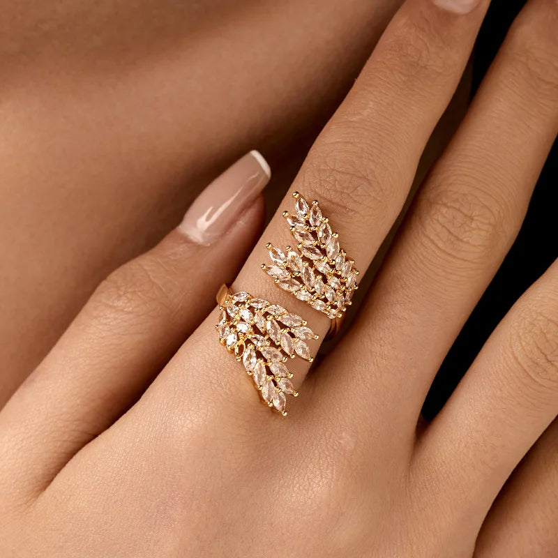 Personalized 18k Gold Plated Exquisite Zircon Ring with Opening Design European American Style Elegant Women Finger Ring