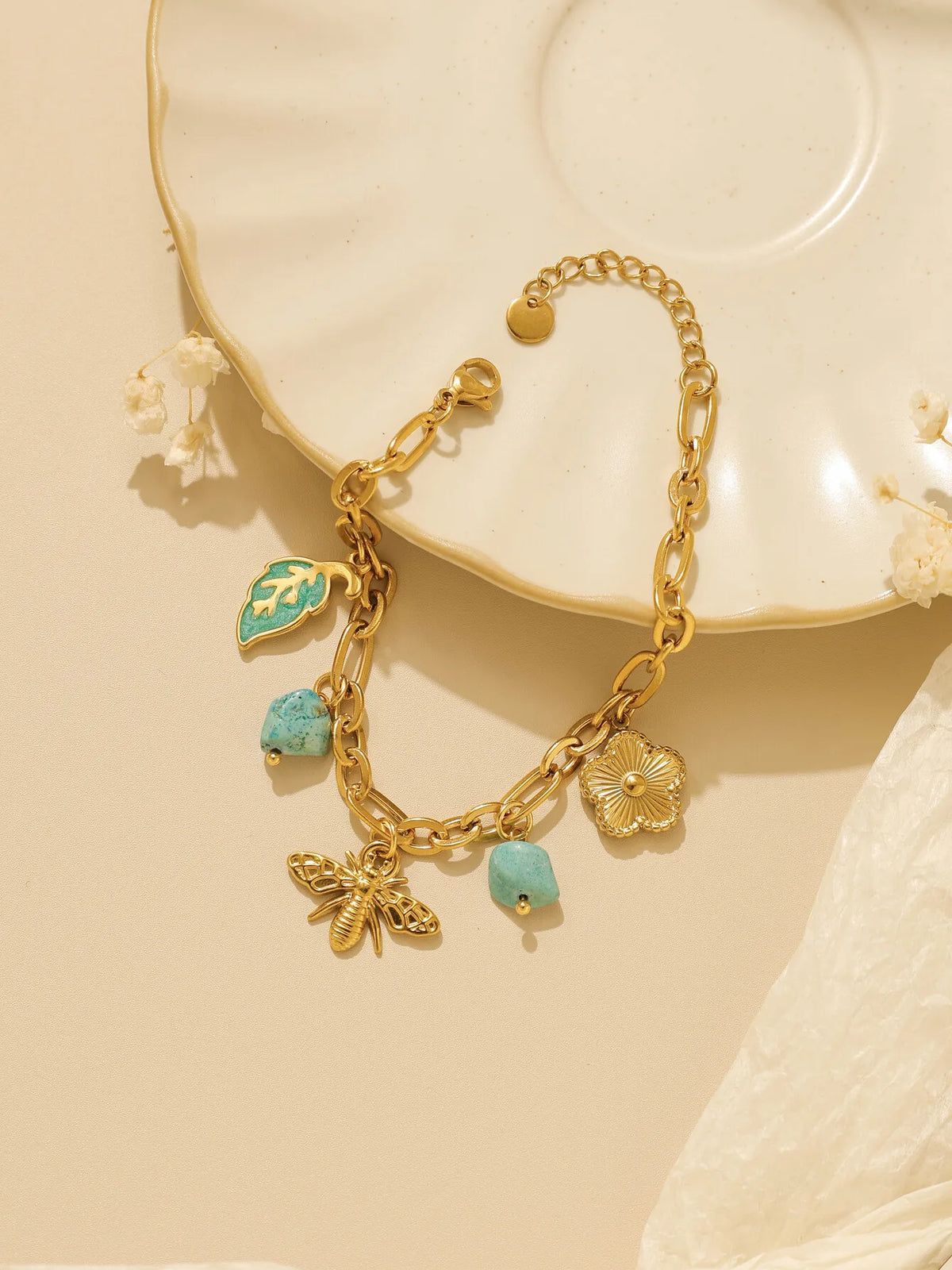Vintage Turquoise Bee Flower Enamel Leaf Pendant Bracelet