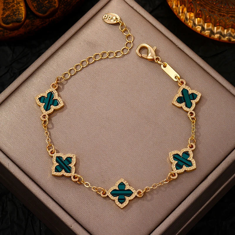 Luxury Vintage Rhinestone Four Leaf Clover Bracelet for Women Girls Fashion Five Leaf Flower Wrist Chain Jewelry Bijoux Gifts