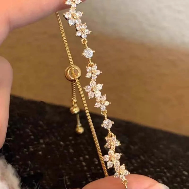 Luxury Shiny Zircon Flower Adjustable Metal Crystal Bracelet