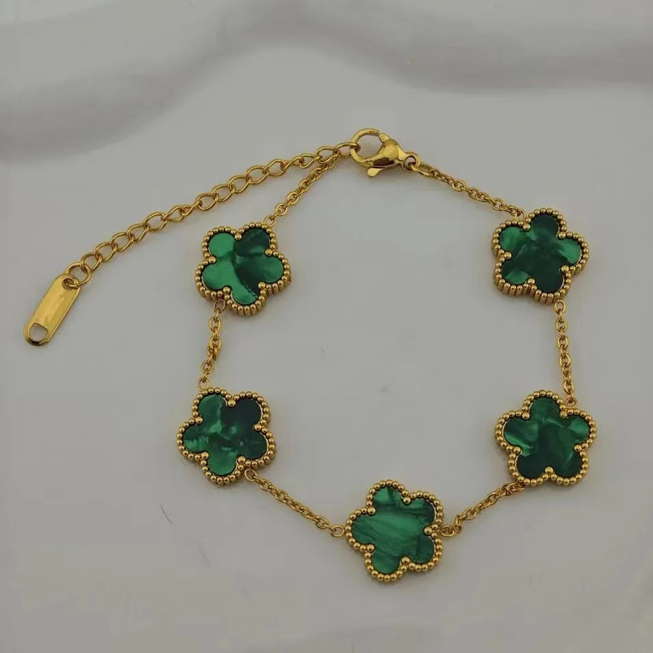 18k Gold Plated Lucky Five-Leaf Flower Stainless Steel Bracelet Women's Exquisite Five-Pointed Star Luxury Party Jewelry Gift