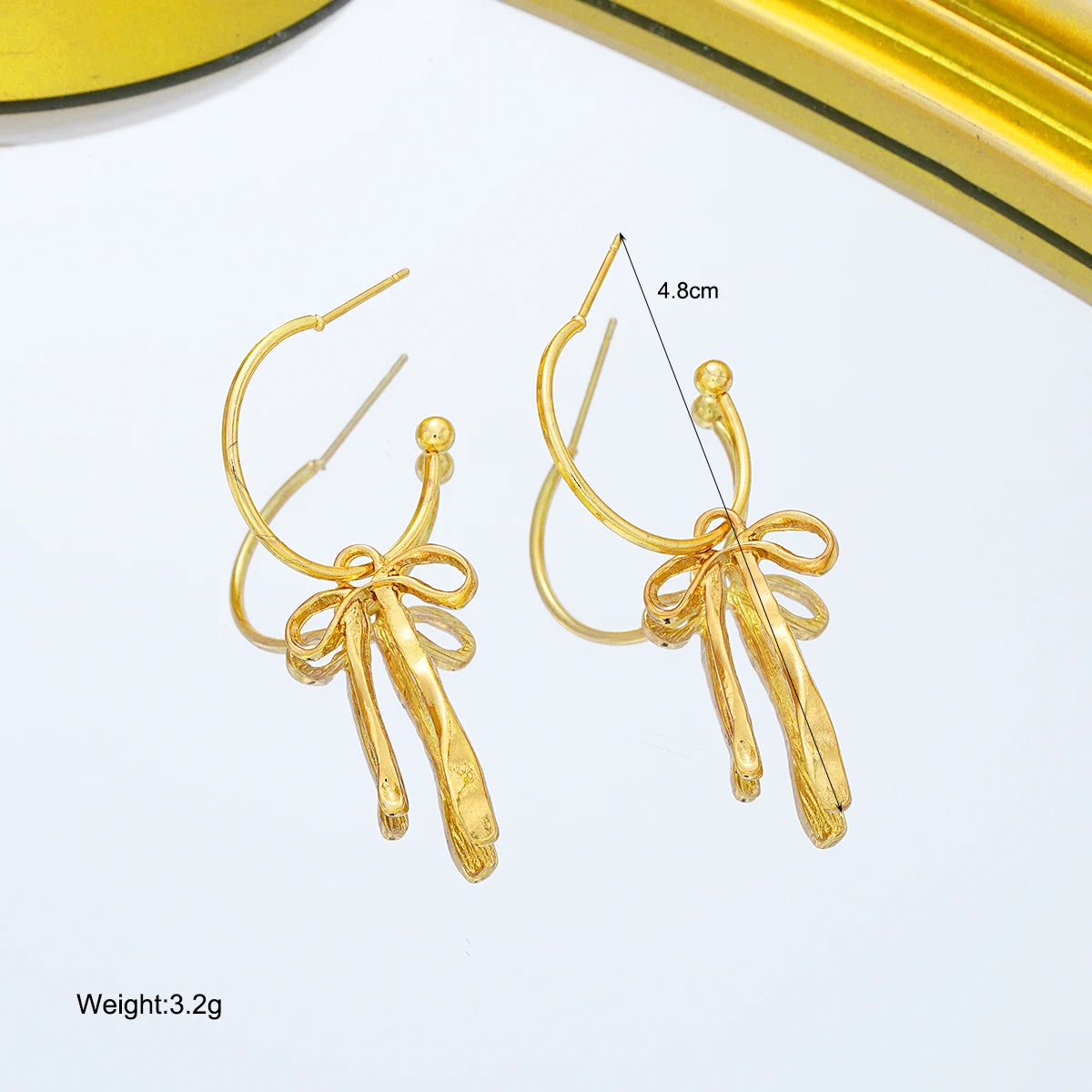 Retro Gold Tassel Bowknot Earrings