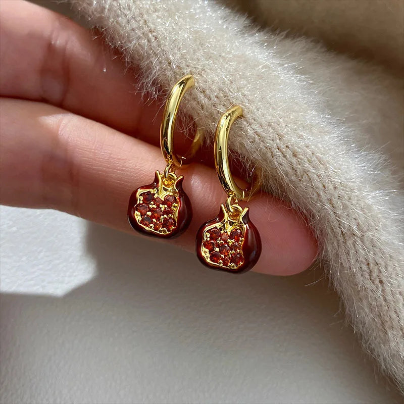 New Trendy Red Pomegranate Pendant Necklace for Women Sweet Cute Fruit Clavicle Chain Charm Earrings Choker Jewelry Gift