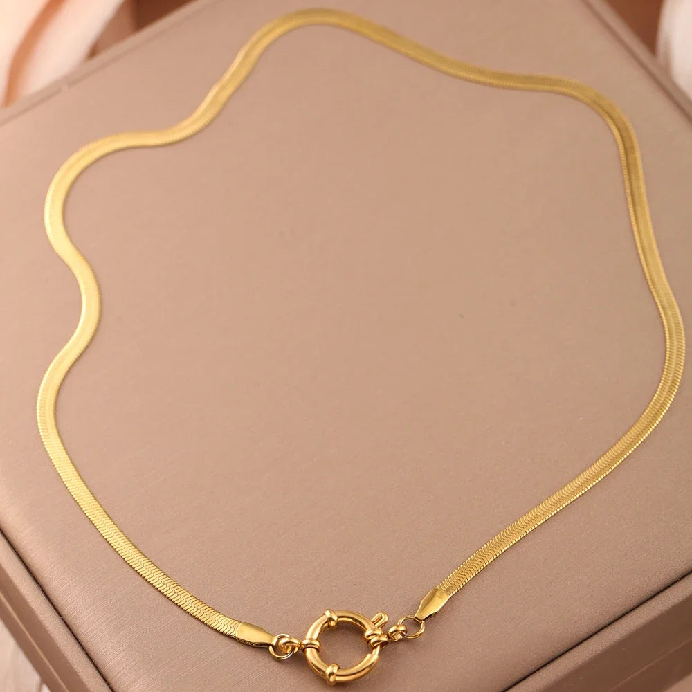One Piece Choker Neck Spring Buckle Necklaces for Women Can Hang Multiple Pendants Trendy Women's Stainless Steel Jewelry Gifts