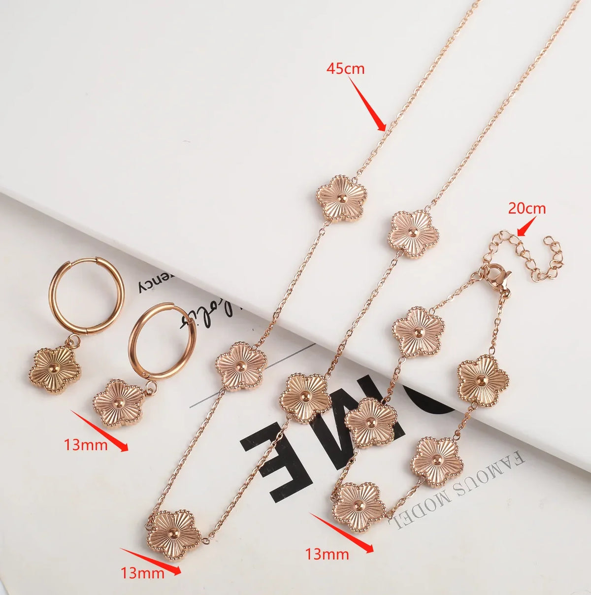 New Creative 4Pcs Stainless Steel Five Leaf Flower Bracelet Necklace Earrings Rings Set For Women Fashion Party Jewelry Clover