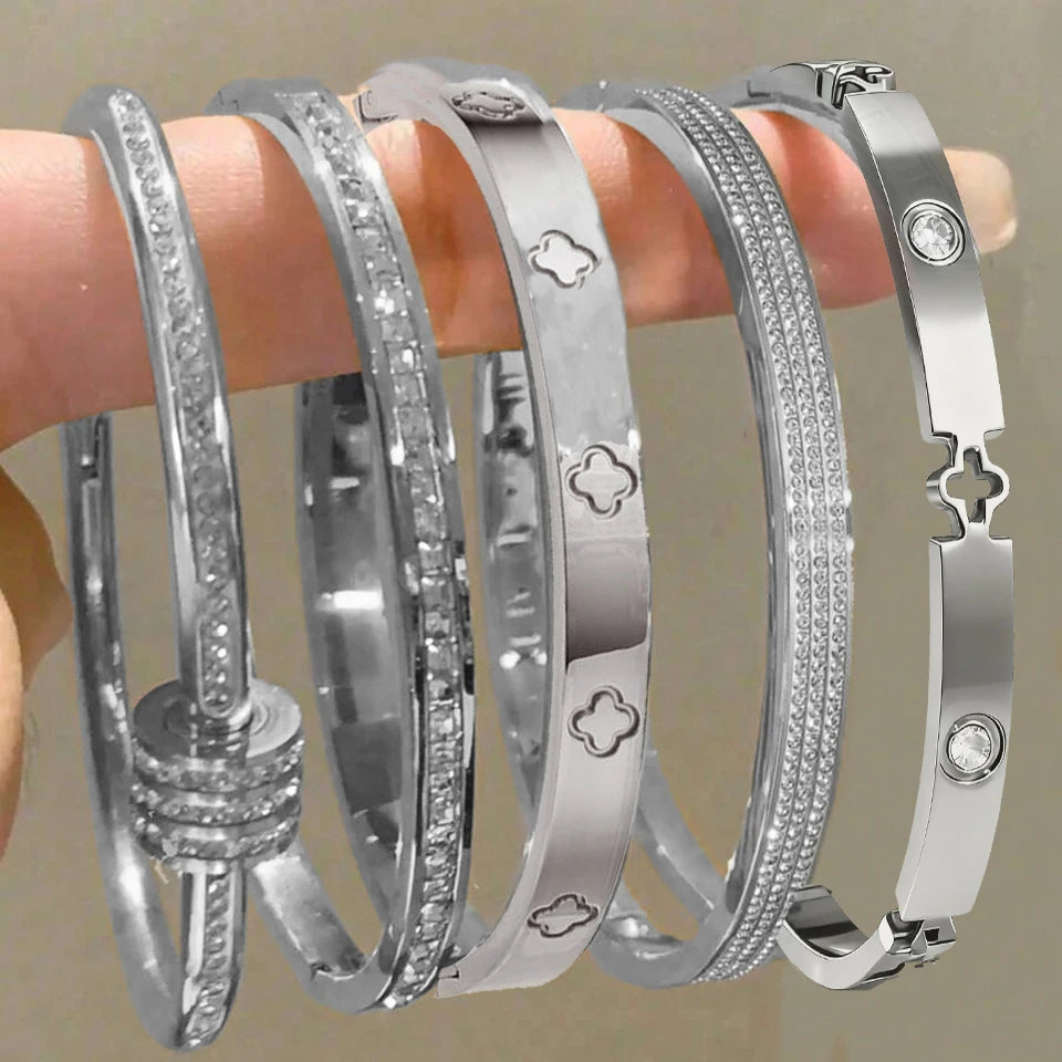 Creative Stainless Steel Four-Leaf Flower Stackable Bracelet Set