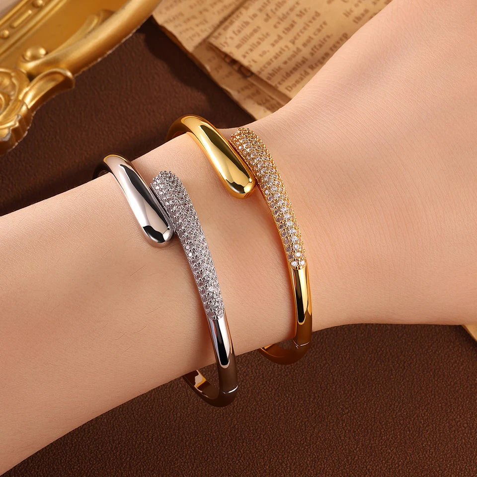 3-Piece Luxury Micro-Inlaid Zircon Water Drop Bracelet, Ring & Earrings Set