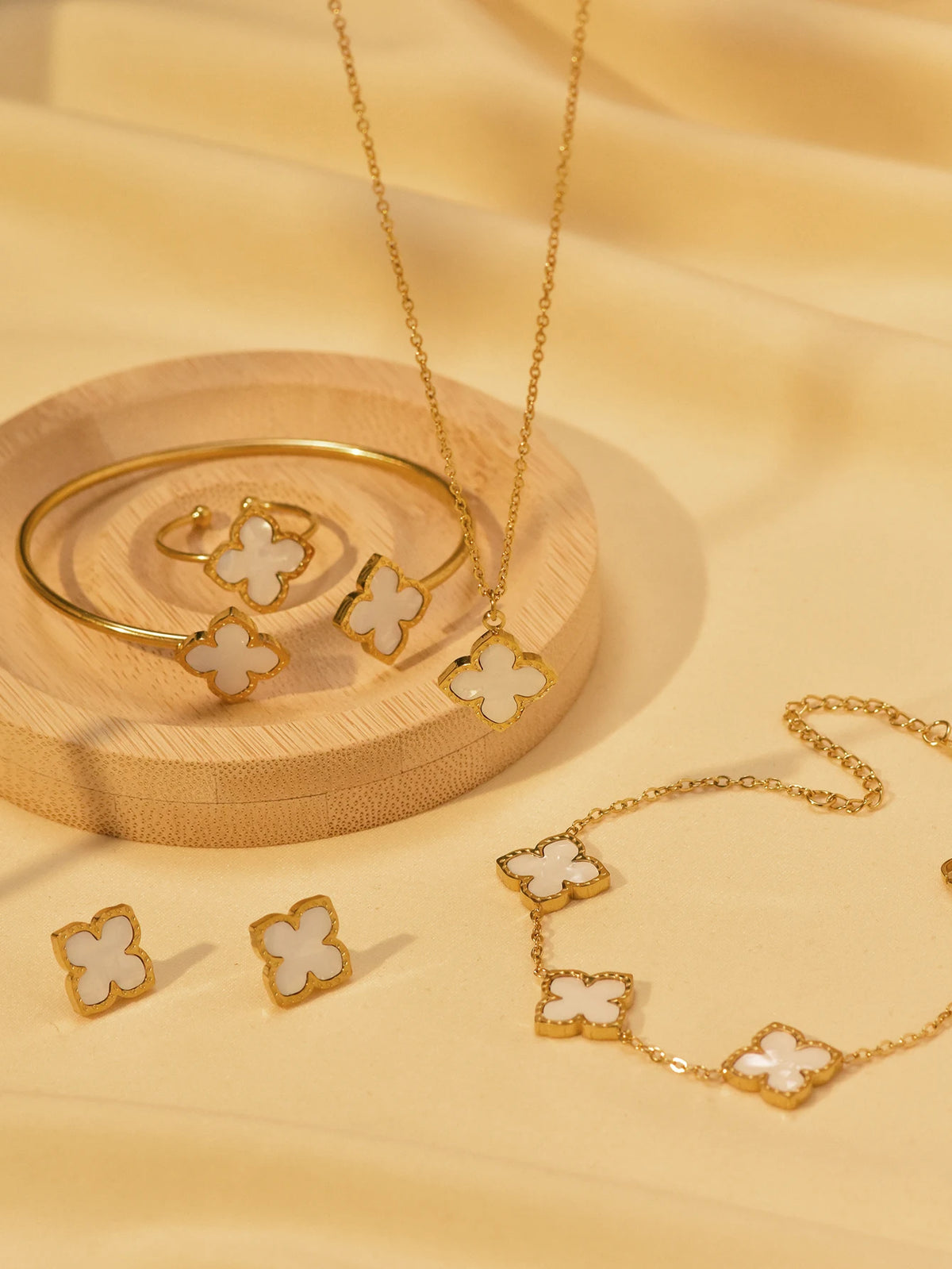6 Pcs Clover Necklace, Bracelet, Bangle, Earring & Ring Jewelry Set