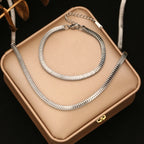 EILIECK Ensemble de bijoux géométriques en chaîne serpent Collier Bracelet Tendance Acier inoxydable Texture métal doré Femme Imperméable Cadeau