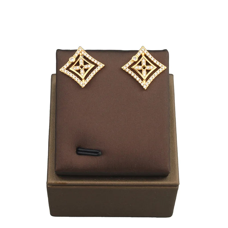 Classic Copper Luxurious rING Cubic Ziron Women Pendant Choker Necklace Statement Necklace Jewelry Set Earring Lady Gift