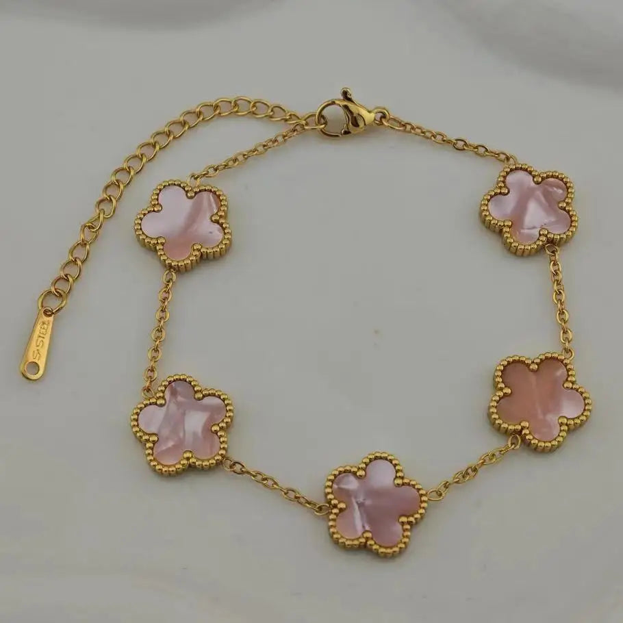 18k Gold Plated Lucky Five-Leaf Flower Stainless Steel Bracelet Women's Exquisite Five-Pointed Star Luxury Party Jewelry Gift