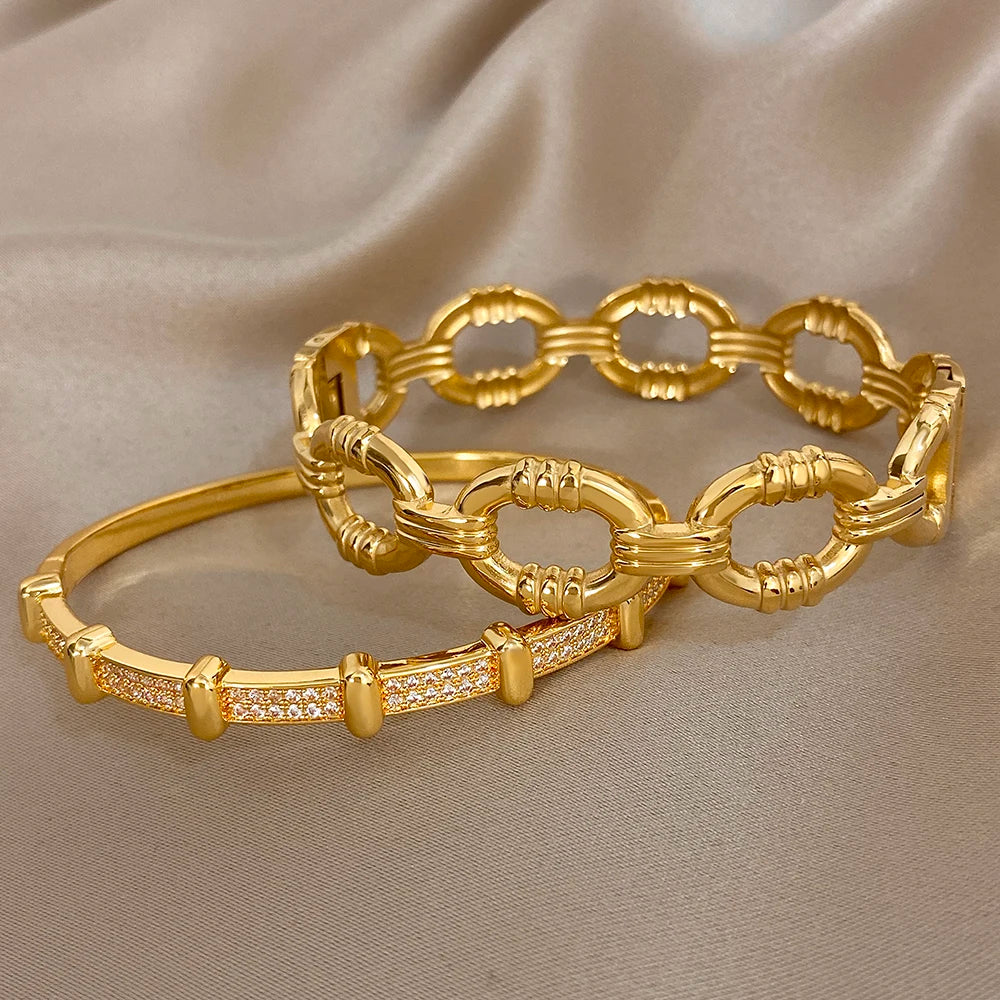 ChooseMe Looped Hollowed-Out Gold-Color Functional Buckle Cuff Bangle