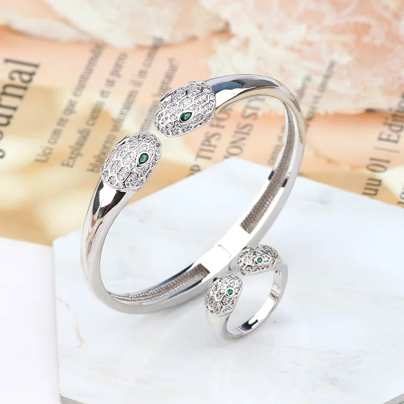 Luxurious Copper Zircon Bracelet Women Crystal Choker Statement Ring Lady Jewelry Jewelry Gift