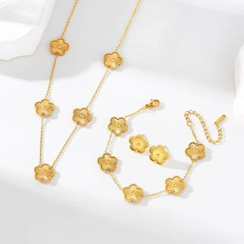 Bracelet necklace, stainless steel five-leaf clover jewelry set, classic women's new fashionable jewelry five-leaf clover