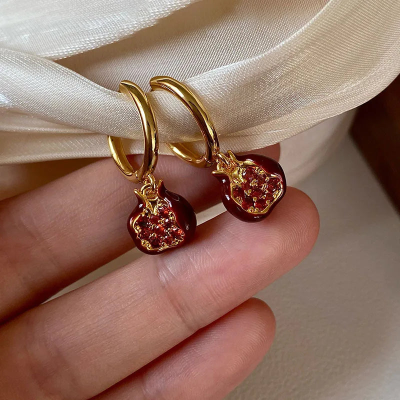 New Trendy Red Pomegranate Pendant Necklace for Women Sweet Cute Fruit Clavicle Chain Charm Earrings Choker Jewelry Gift