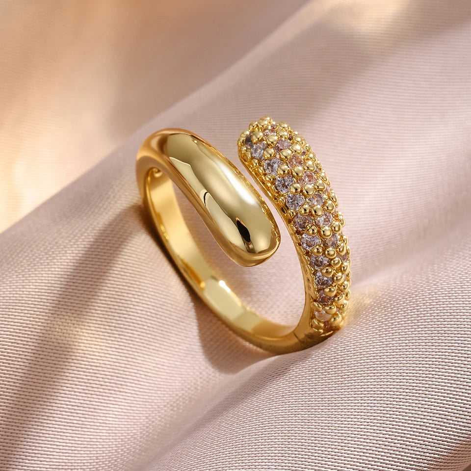 3-Piece Luxury Micro-Inlaid Zircon Water Drop Bracelet, Ring & Earrings Set