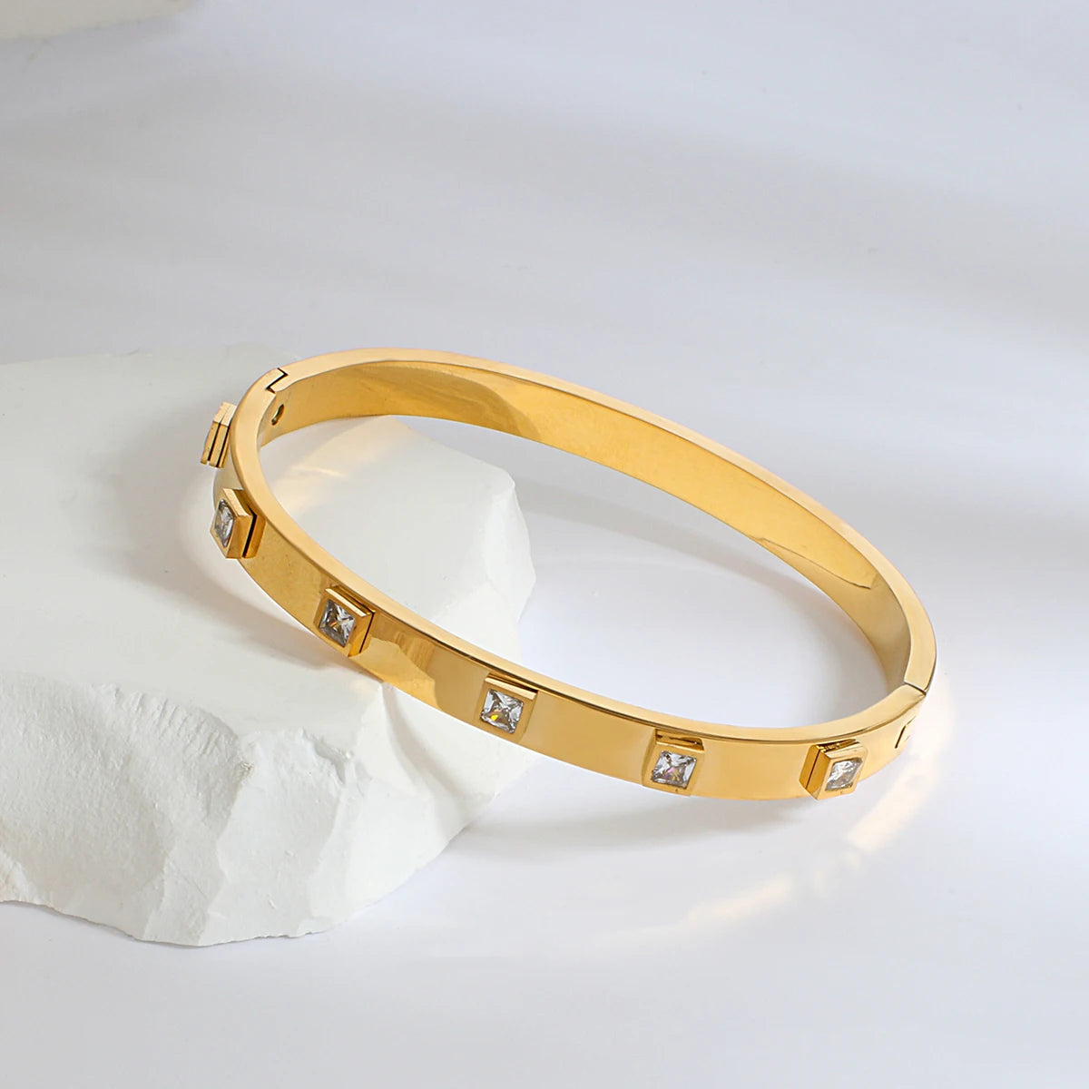 Trendy Gold-Plated 316L Stainless Steel Cubic Zirconia Bangle