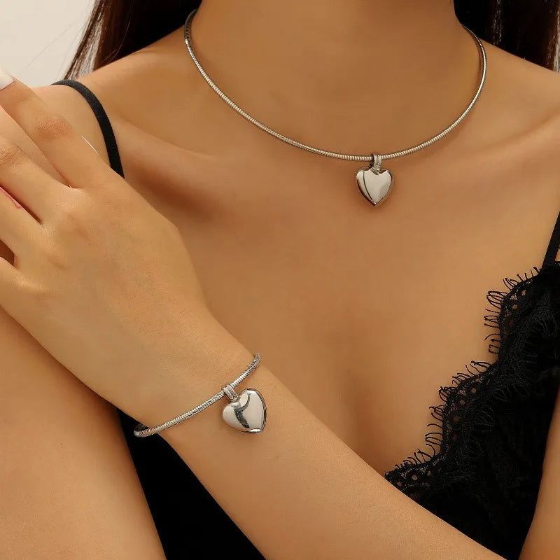 Simple Fashion Heart Collar Necklace, Elegant Feminine Jewelry Accessories, Wedding Party Valentine's Day Gift for Girlfriend