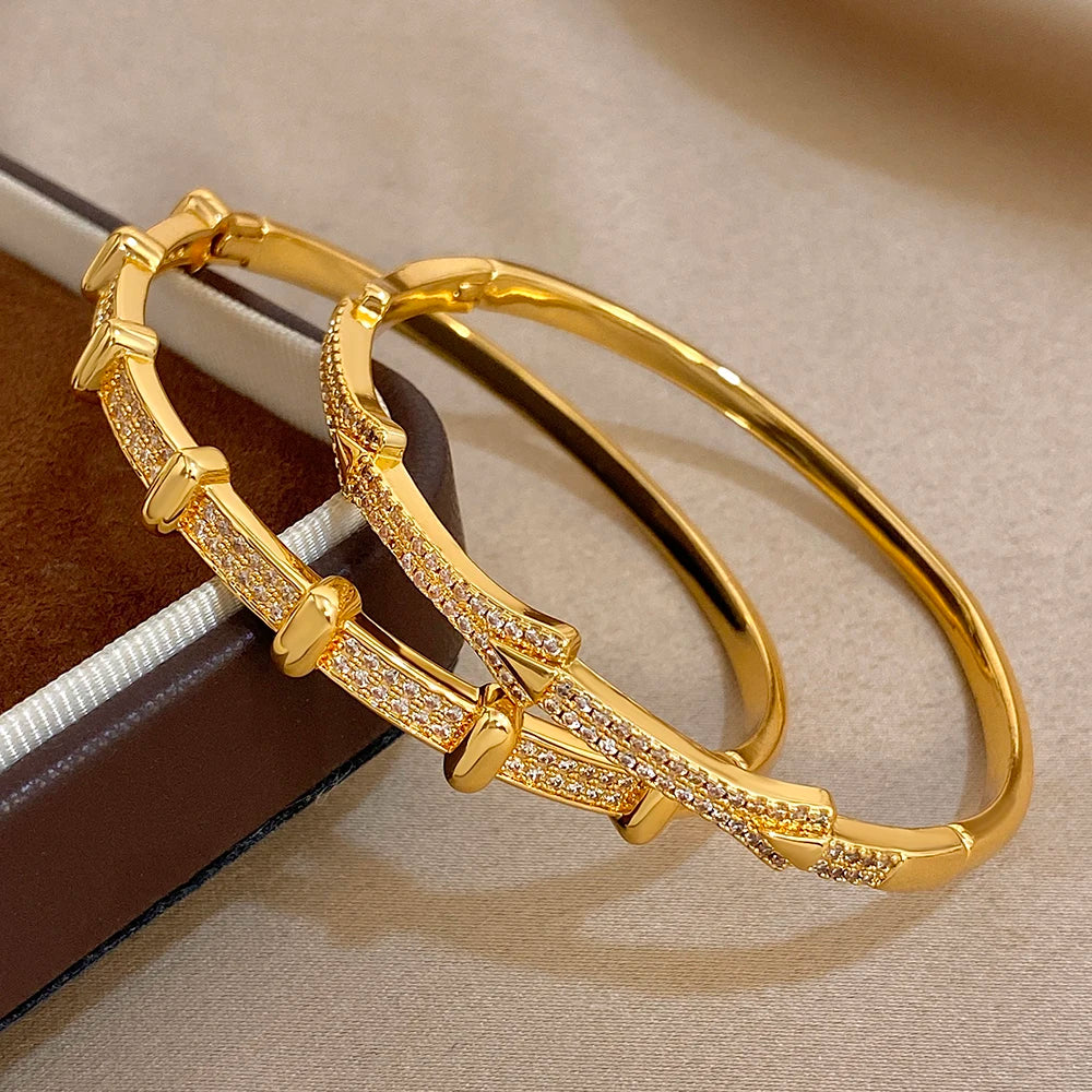 ChooseMe Trendy Inlaid Arrow-Shaped Gold-Plated Cubic Zircon Bangle