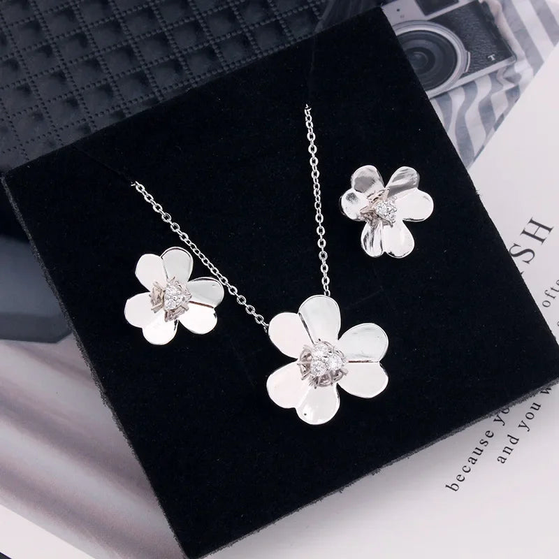 Luxury Flower Geometry Cubic Ziron Engagement Necklace Bridal Stud Jewelry copper Lady Gift Lovely