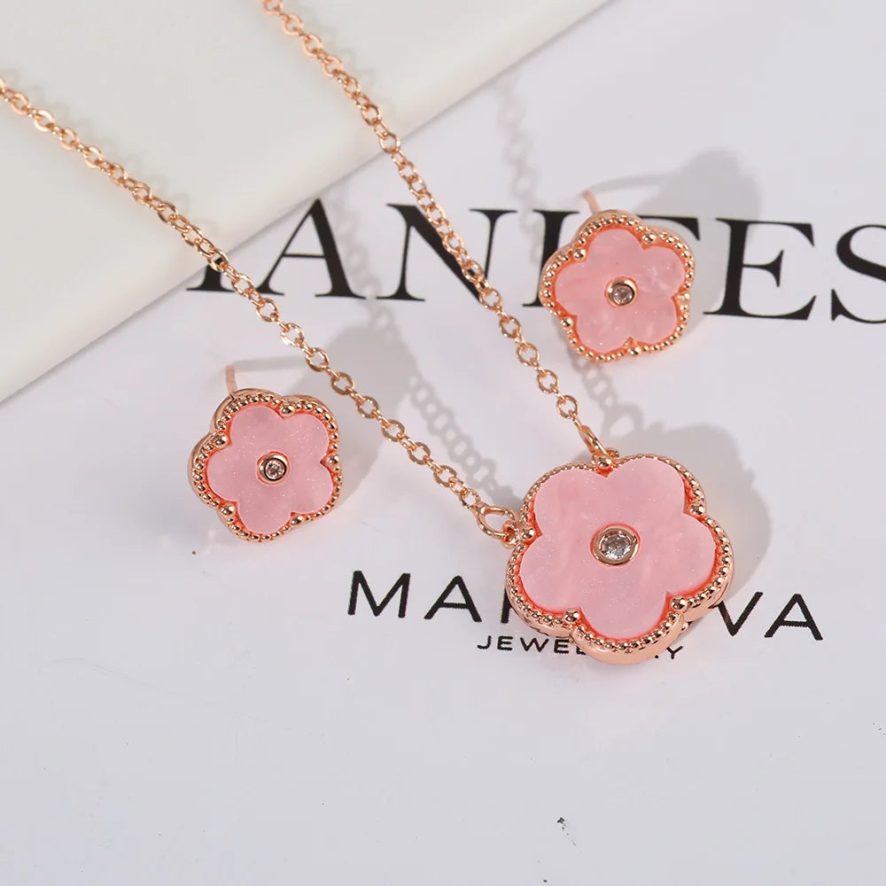 Double Sided Zircon New Design Plant Pentaphyllum 2pc Set Cute Shell Jewelry For Women's High-Quality Gifts Luxurious Clover