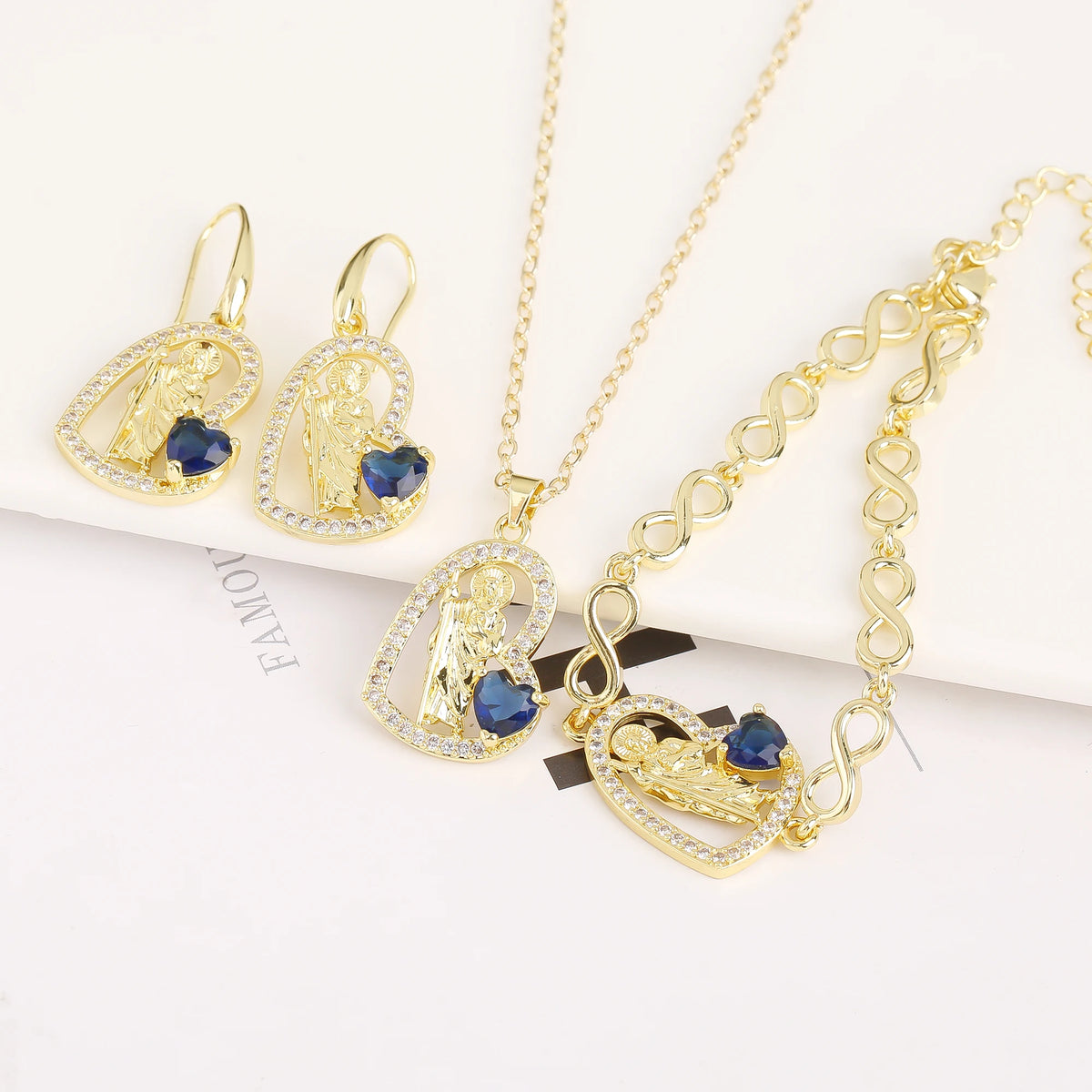 Heart Shaped Religious Madonna Zircon Crystal Jewelry Set Bracelet Necklace Earrings Copper Women's Retro Jewelry New Design