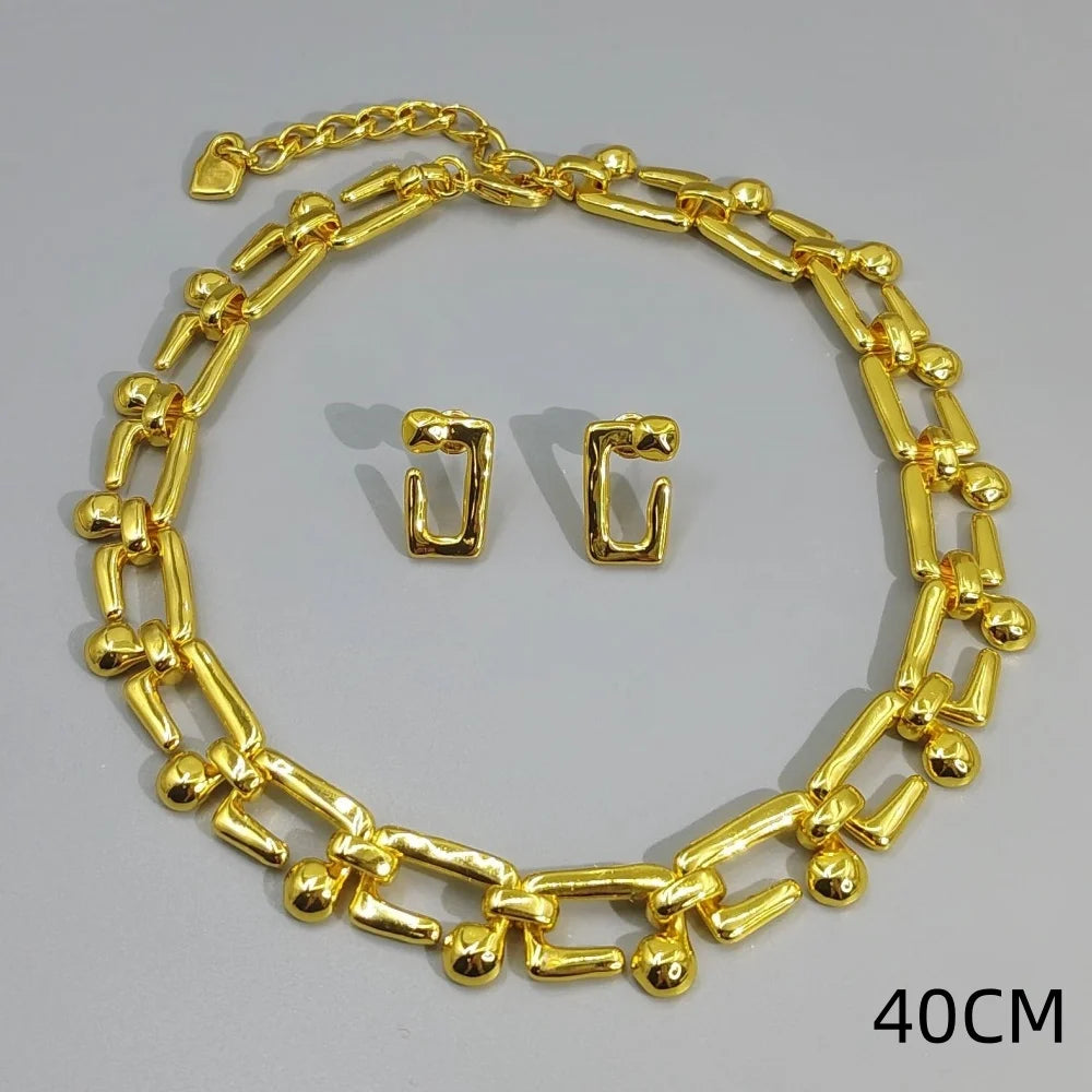 ChooseMe Simple Curved Rivet Jewelry Set