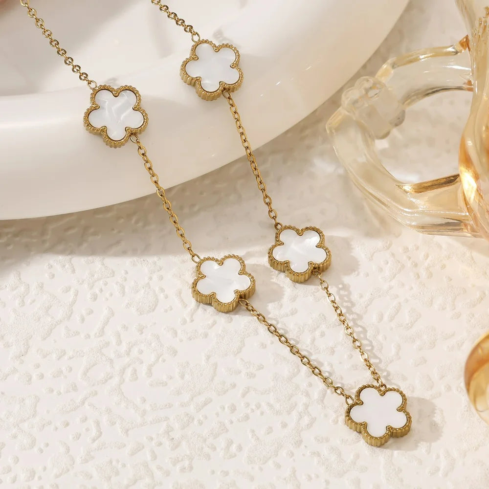 Bracelet necklace, stainless steel five-leaf clover jewelry set, classic women's new fashionable jewelry five-leaf clover
