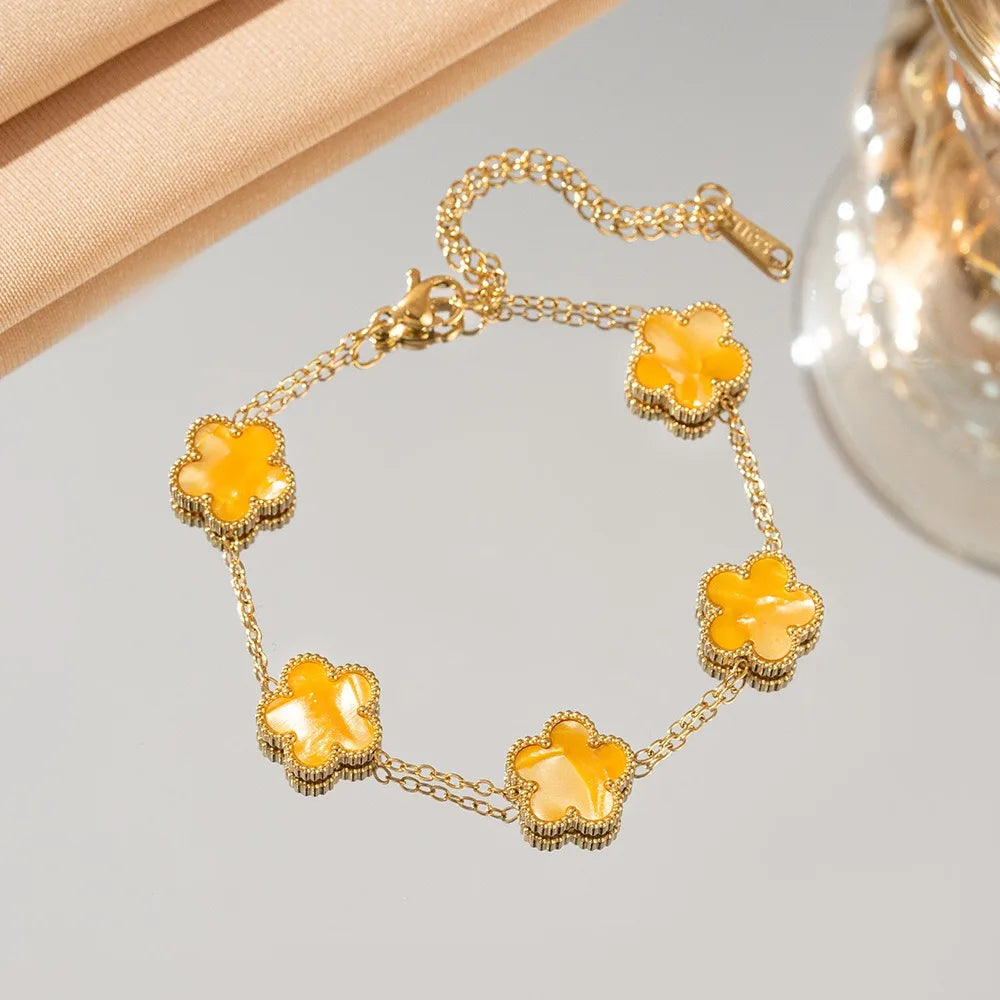 18k Gold Plated Lucky Five-Leaf Flower Stainless Steel Bracelet Women's Exquisite Five-Pointed Star Luxury Party Jewelry Gift