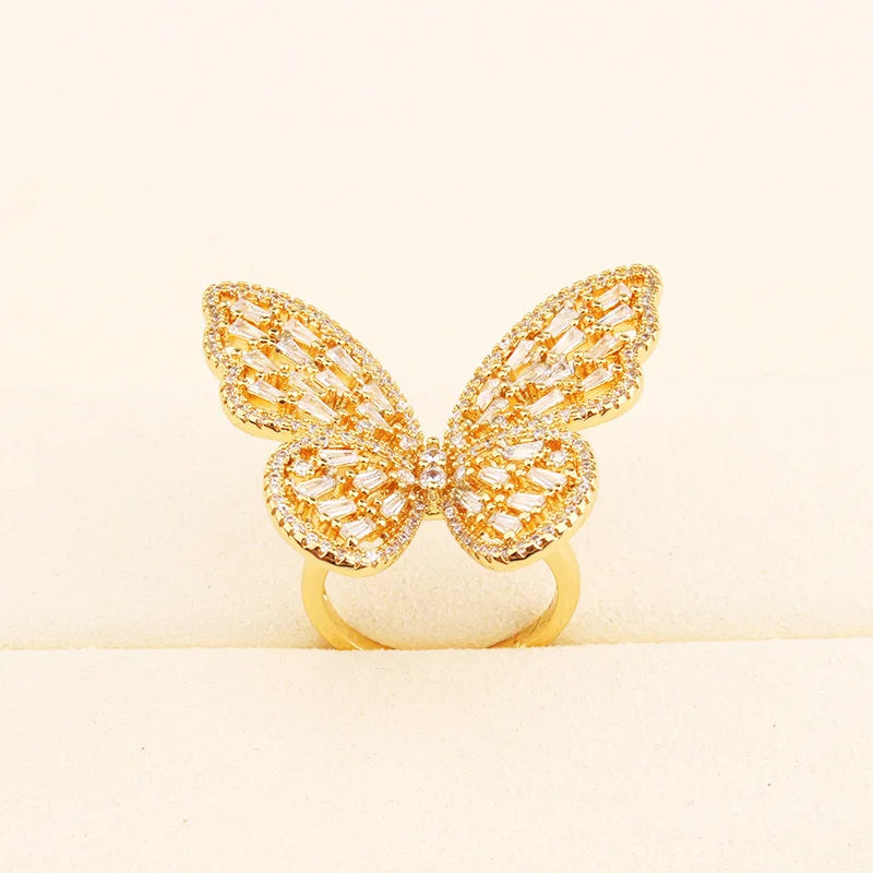 Rétro Émail Creux Papillon Cuivre Luxe Femmes Cristal Zircon Ras du cou Bague Déclaration Bijoux de Mode Femme Cadeau Femme