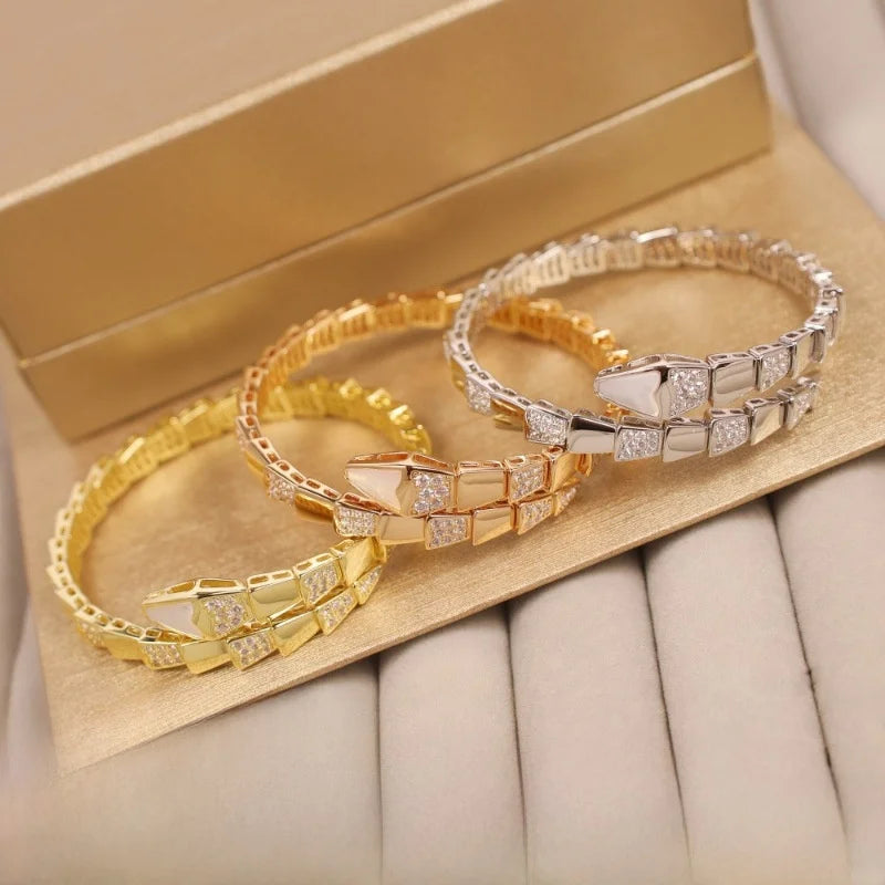 Elegant Snake-Shaped V-Gold Diamond Spring Open Bracelet & Ring Set