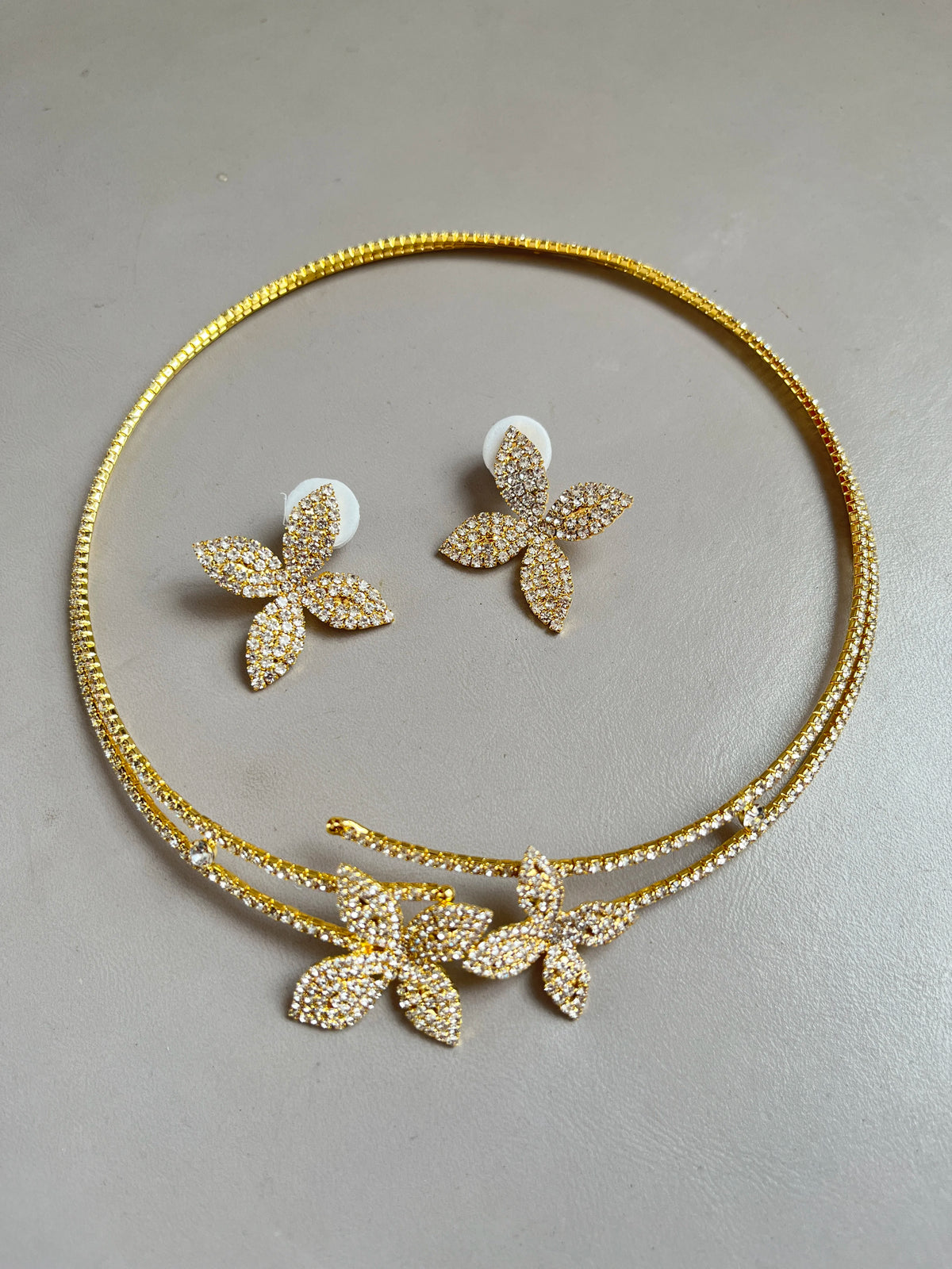 Exquisite Flower Choker Necklace Earrings Set for Women Rhinestone Bride Wedding Collar Jewelry Set Fashion Party Daily Gifts