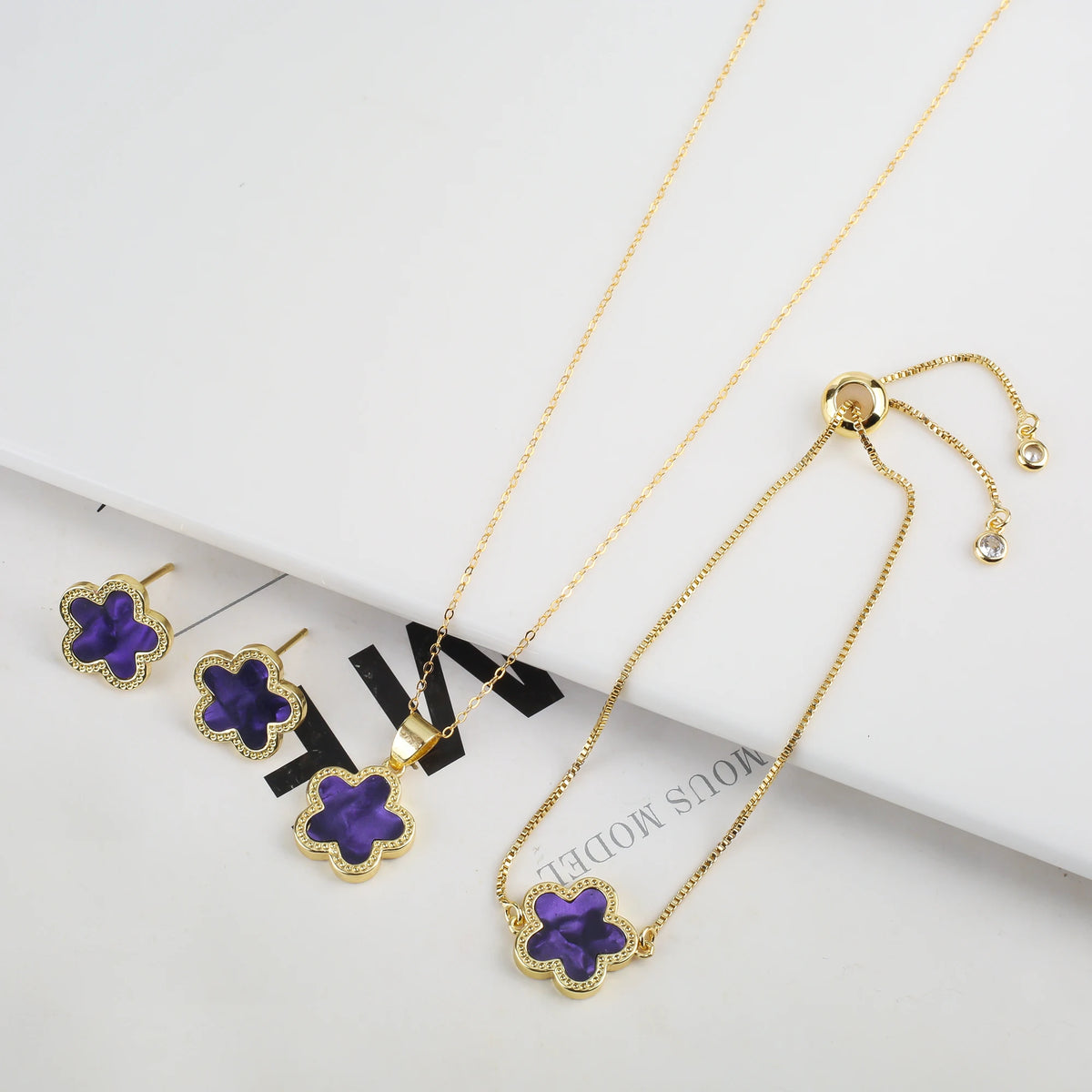 6-Color Plum Blossom Five Point Star Jewelry Set Cute Plant Five Leaf Flower Shell Gift Bracelet Necklace Earrings Woman Clover