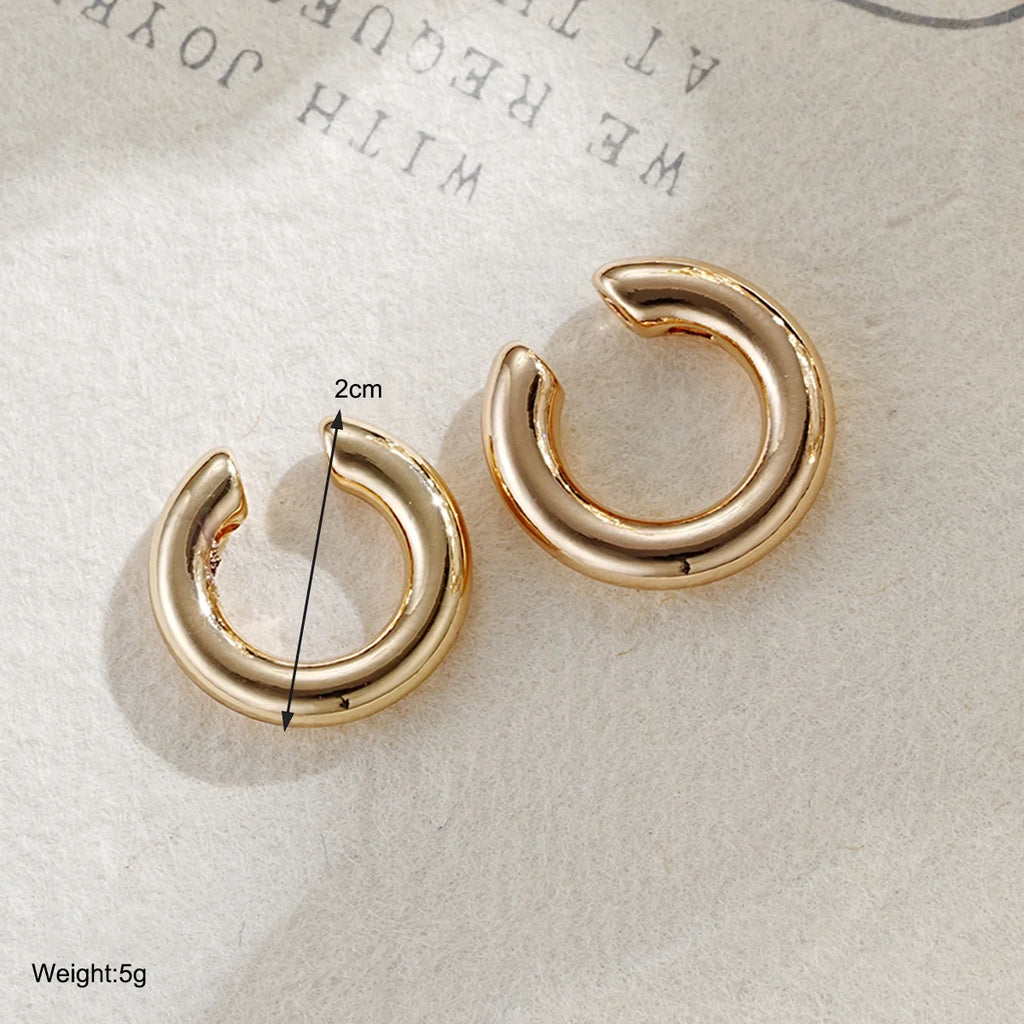 Smooth C-Shape Cartilage Ear Cuff