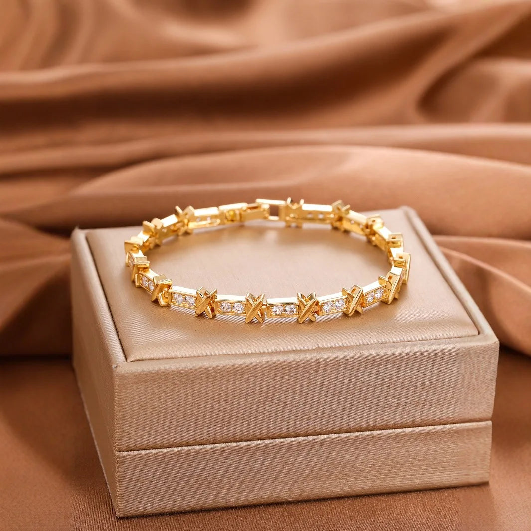 Light Luxury Adjustable Zircon Punk-Style Open Bangle