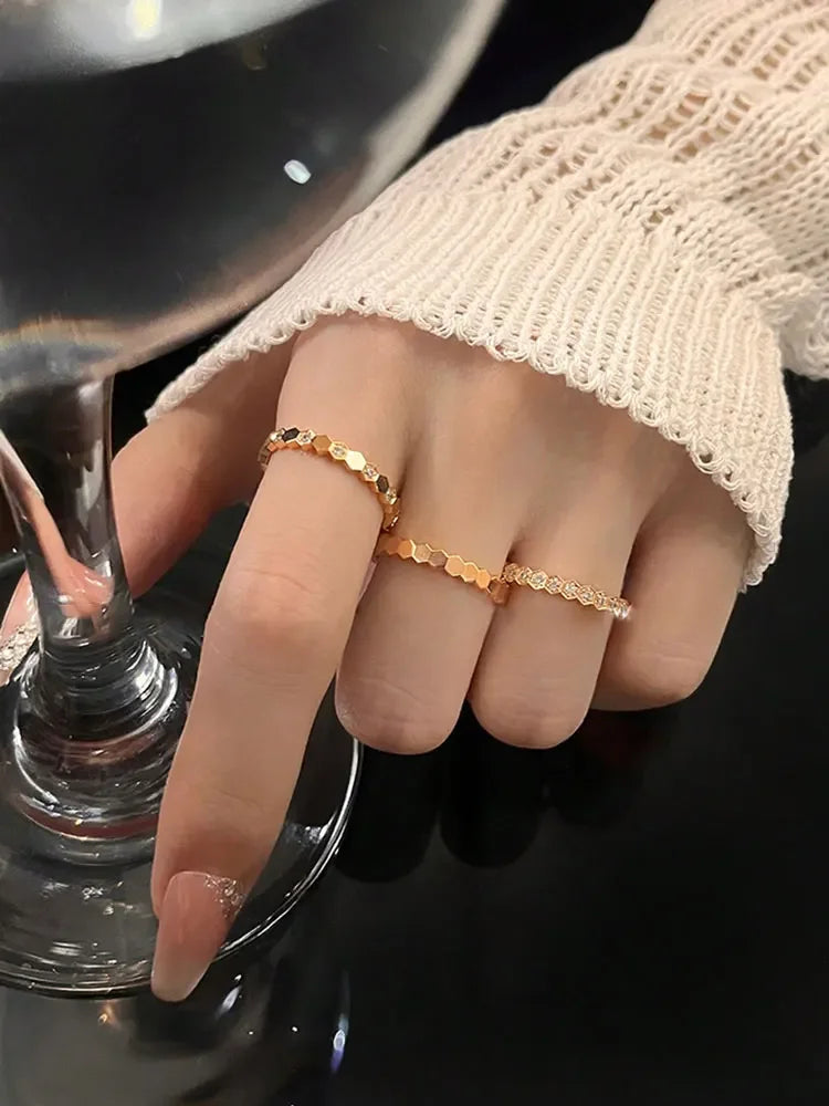 Sterling Silver Vintage Geometric Zircon Ring