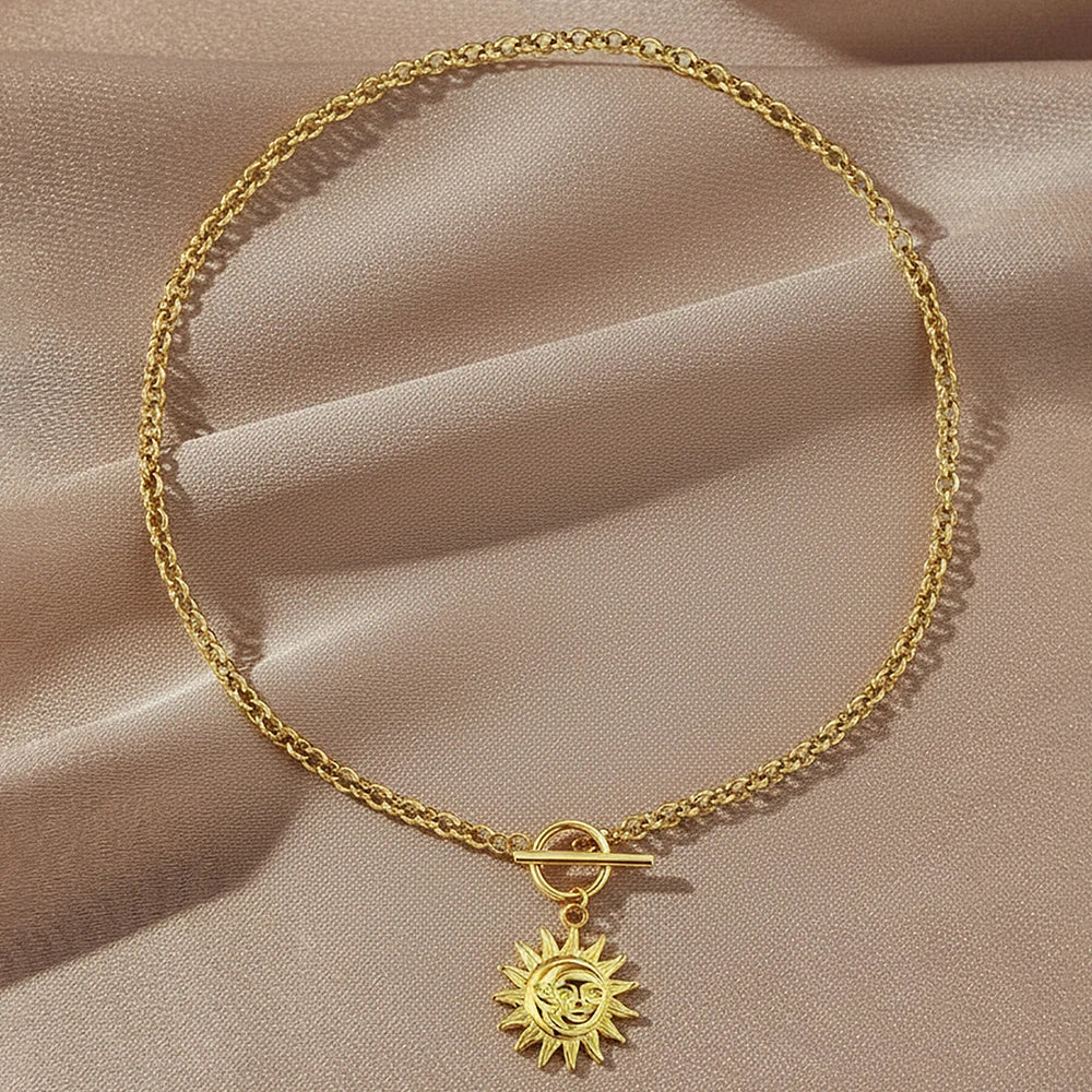 Stainless Steel Sun Pendant Necklace, Retro OT Clasp Choker, Gold Color Minimalist Jewelry for Women, Daily & Festival Wear