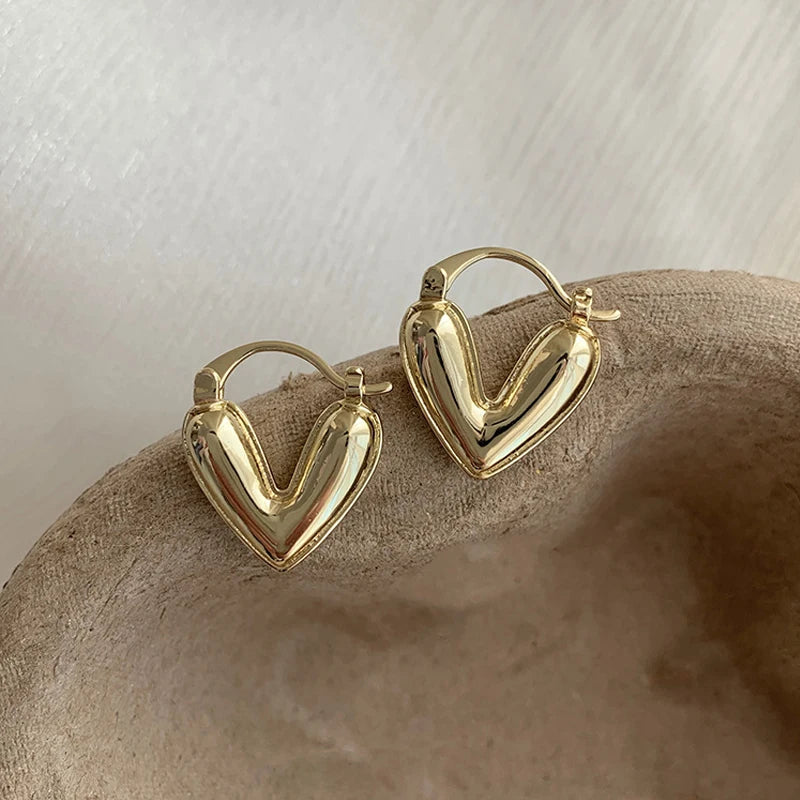 Korean Elegant Light Luxury Heart Dangle Earrings