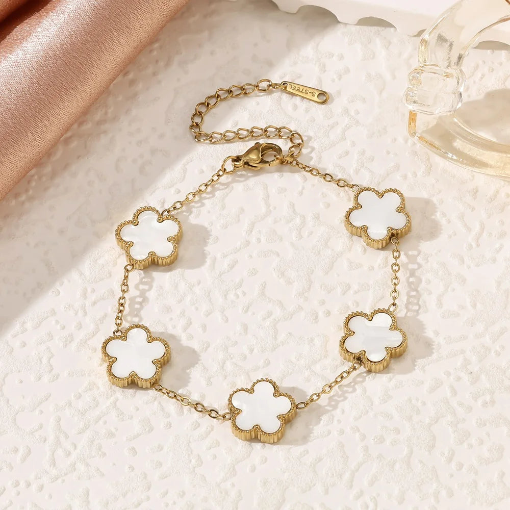 Bracelet necklace, stainless steel five-leaf clover jewelry set, classic women's new fashionable jewelry five-leaf clover