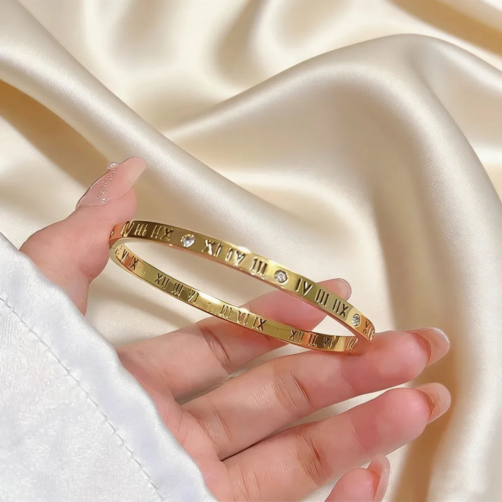 Luxury Gold Plated Stainless Steel Bangle Bracelet for Women Fashion Jewelry Accessory Mother's Day Gift ﻿