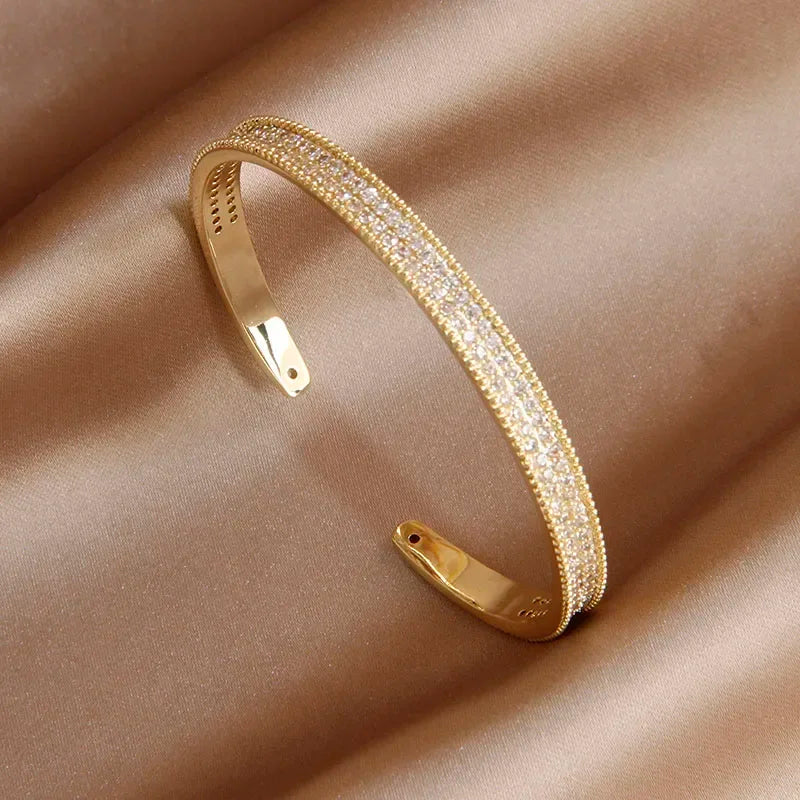Classic Luxury Full Crystal Zirconia Knot Open Bangle