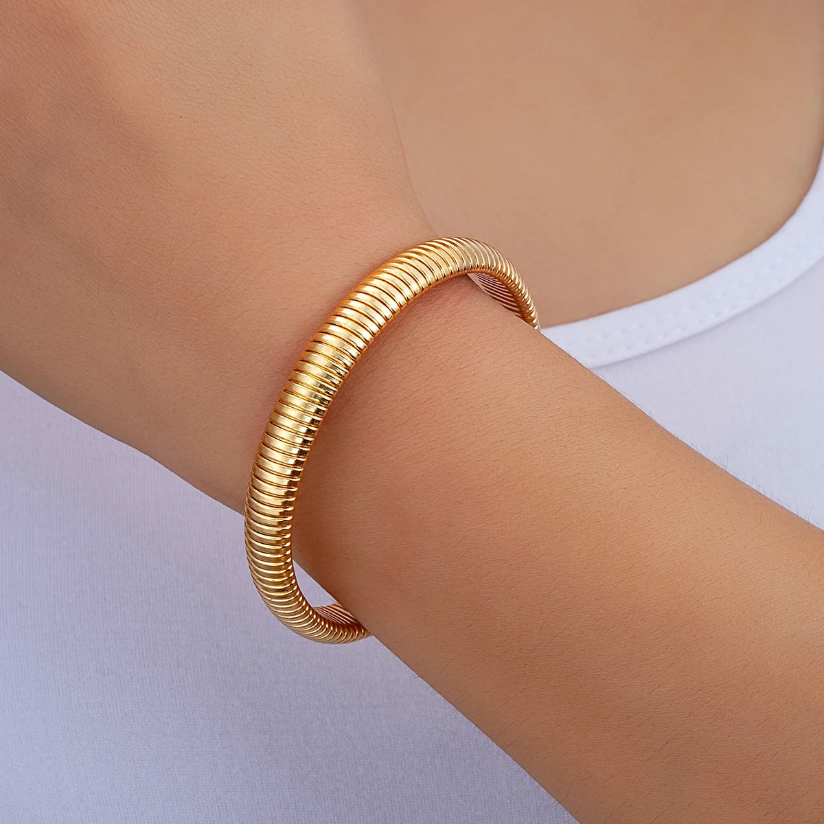 Vintage Gold Chunky Thick Metal Wide Stretch Bangle Bracelet Set